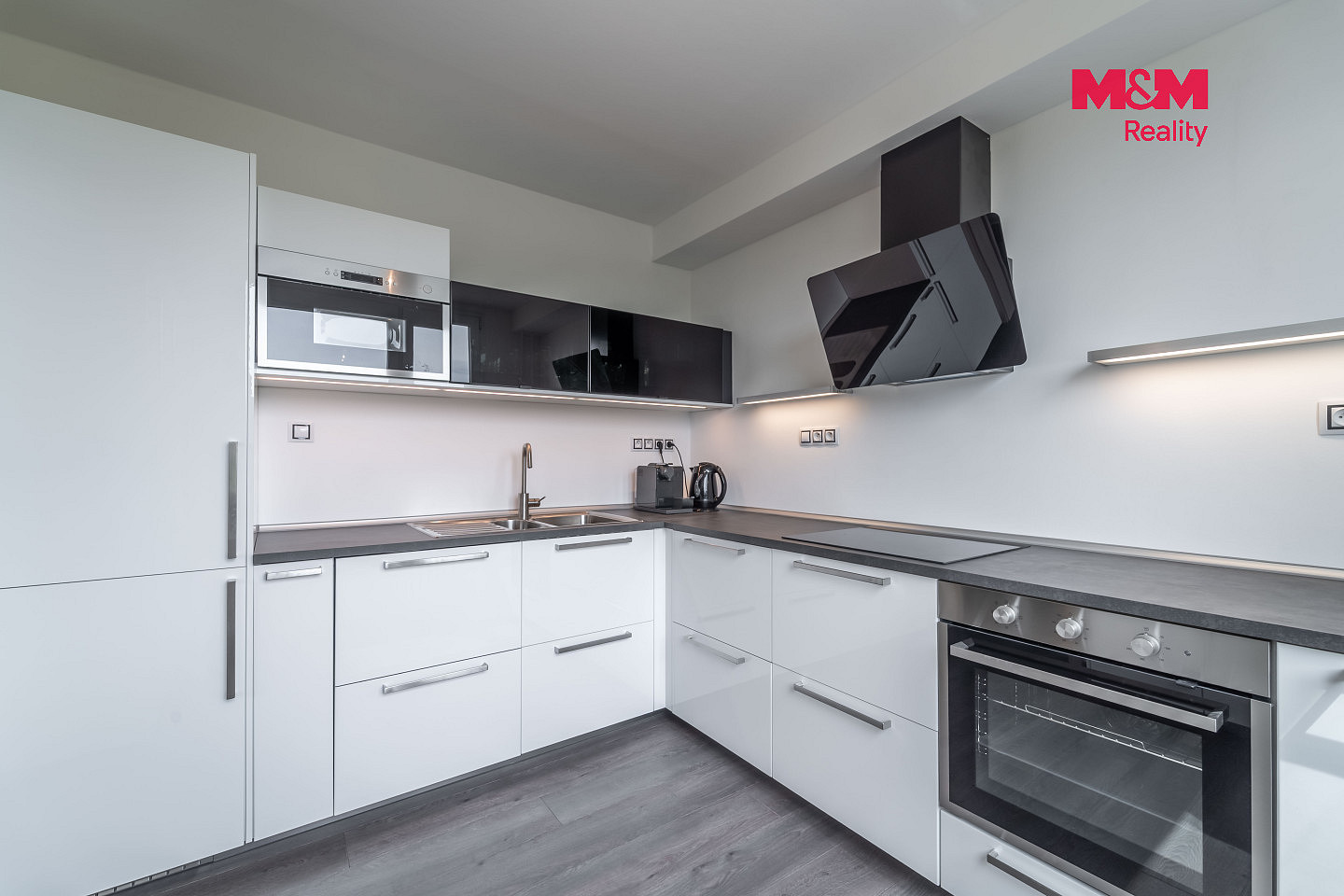 Prodej bytu 4+1 104 m² — photo 3