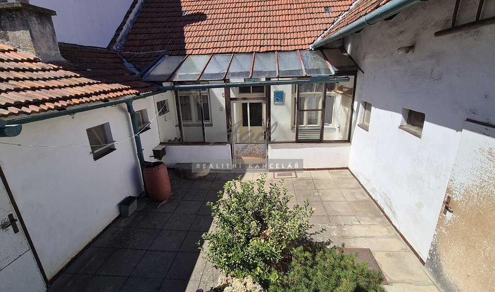Prodej domu 256 m² s pozemkem 256 m², Šlapanice – náhled fotky 15