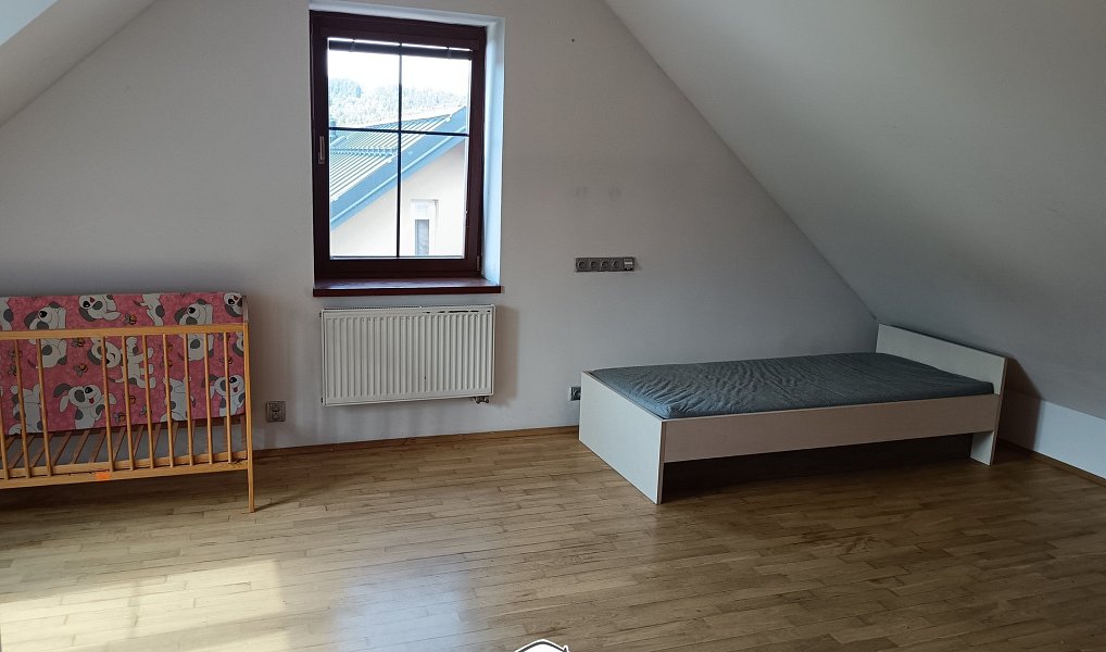 Prodej bytu 4+kk 111 m², Hejnice – náhled fotky 5