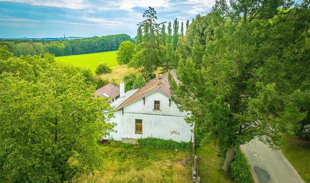 Prodej domu 230 m² s pozemkem 1 602 m², Jihlava – náhled fotky 9