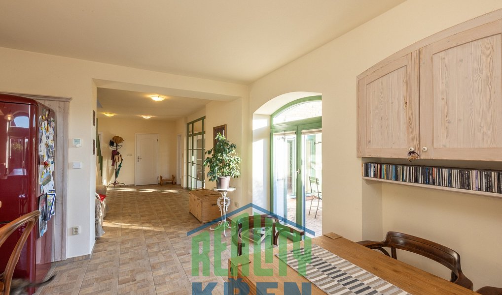 Prodej domu 212 m² s pozemkem 383 m², Praha – náhled fotky 12