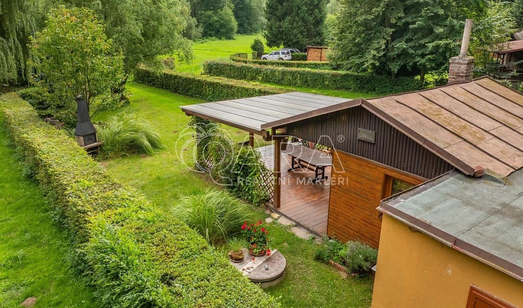 Prodej chaty/chalupy 44 m² s pozemkem 519 m², Český Šternberk – náhled fotky 23