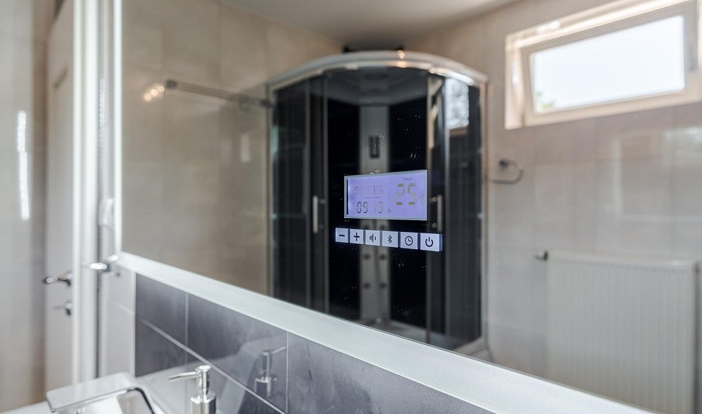 Pronájem domu 241 m², Benátky – náhled fotky 43