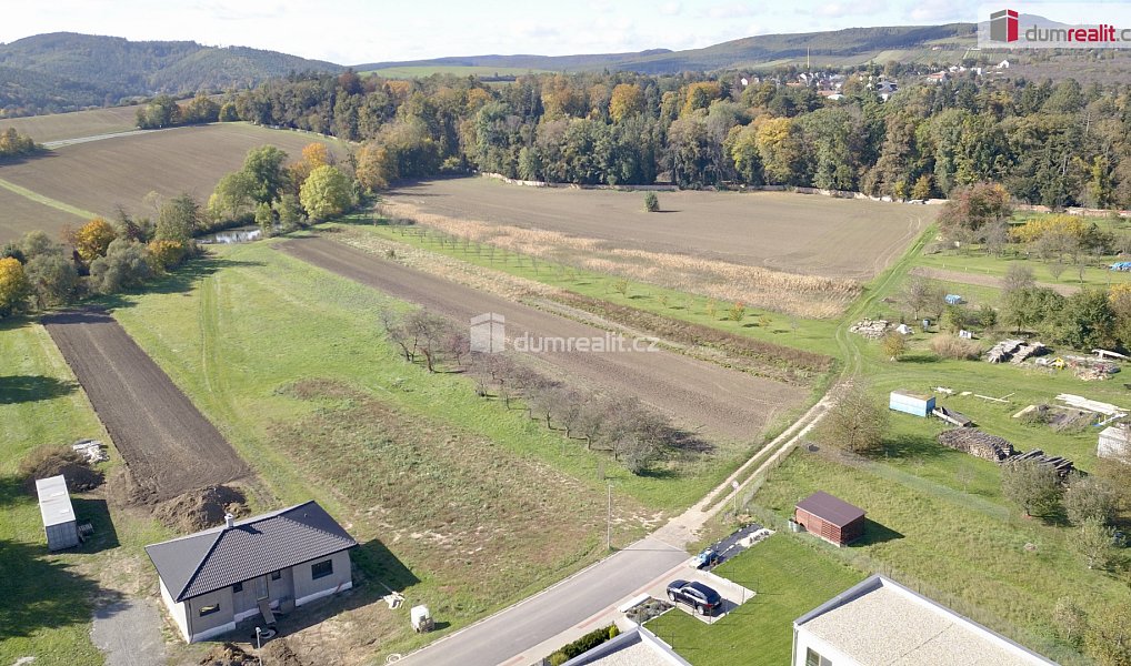 Prodej stavebního pozemku 1 515 m², Buchlovice – náhled fotky 6
