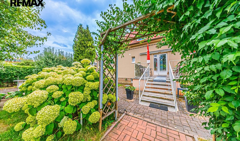Prodej domu 167 m² s pozemkem 646 m², Kladno – náhled fotky 3