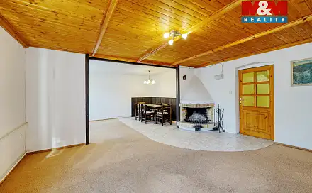 Prodej domu 335 m² s pozemkem 1 954 m², Nečtiny - Březín, okres Plzeň-sever