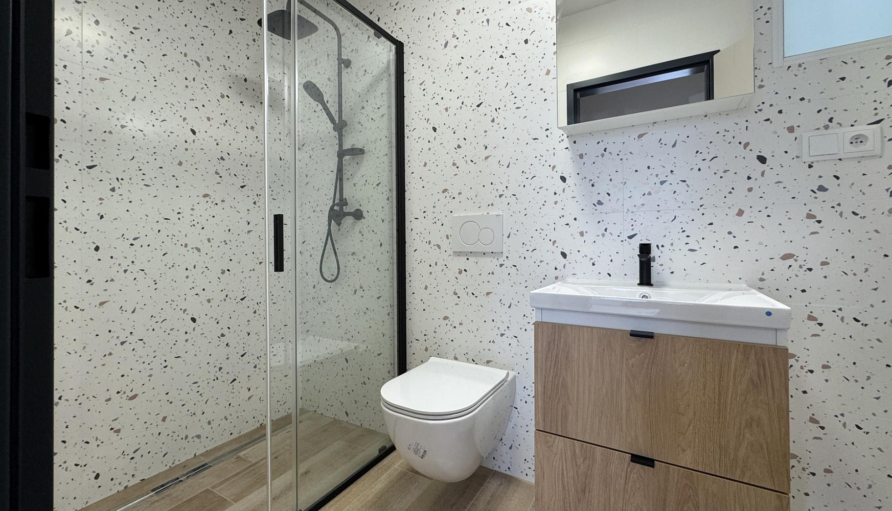 Pronájem bytu 1+kk 36 m² – fotografie 3