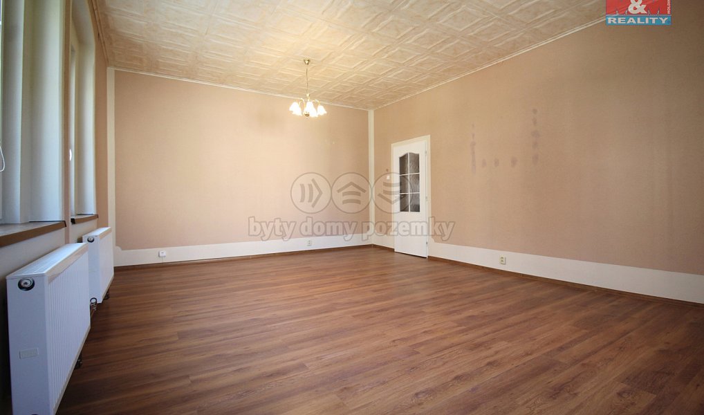 Pronájem bytu 2+1 60 m², Kraslice – náhled fotky 2