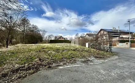Prodej stavebního pozemku 2 281 m², K Hubačovu, Mnichovice, okres Praha-východ