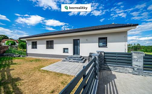 Prodej domu 260 m² s pozemkem 1 181 m², Miřetice, okres Benešov