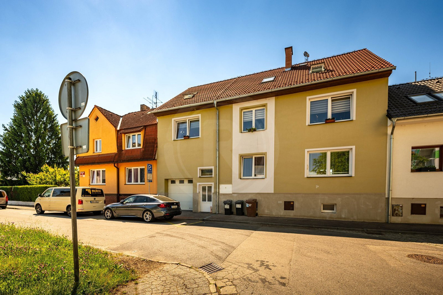 Prodej domu 333 m² s pozemkem 305 m² – fotografie 2