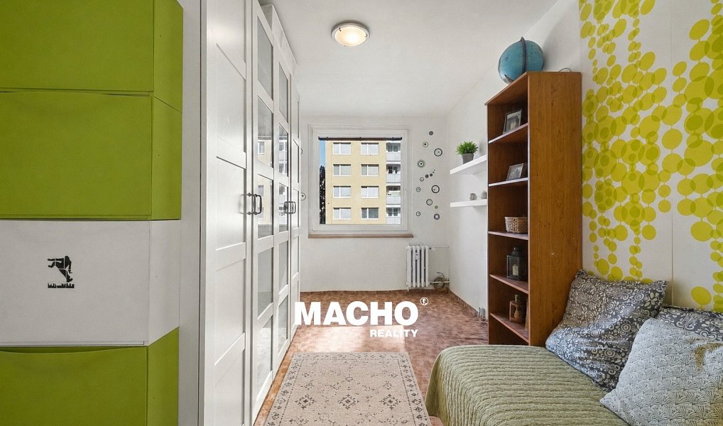 Prodej bytu 3+1 77 m², Praha – náhled fotky 12