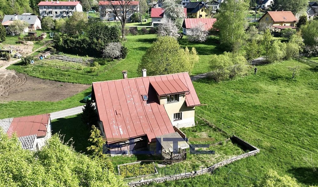 Prodej domu 178 m² s pozemkem 1 433 m², Háje nad Jizerou – náhled fotky 18