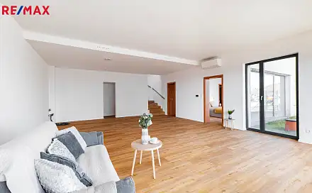 Prodej domu 171 m² s pozemkem 126 m², Jáchymovská, Praha 5 - Řeporyje