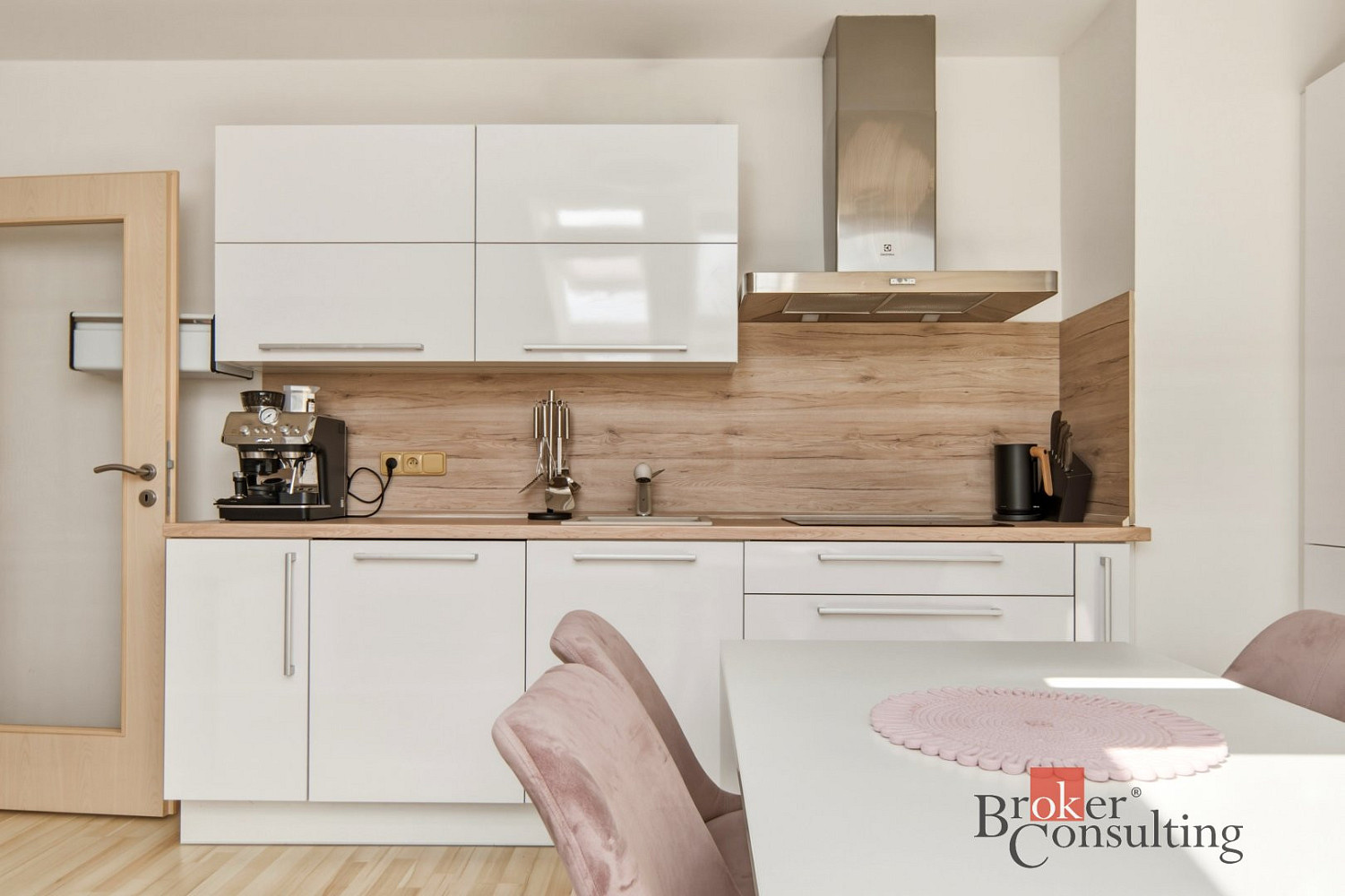 Prodej bytu 3+kk 69 m² – fotografie 5
