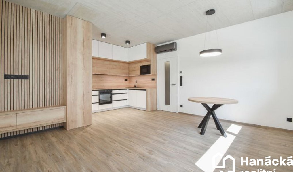 Pronájem bytu 2+kk 58 m², Olomouc – náhled fotky 4