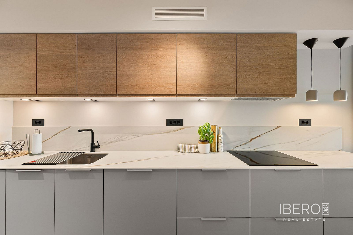 Piso 4+kk – Marbella, Nueva Andalucía - Más