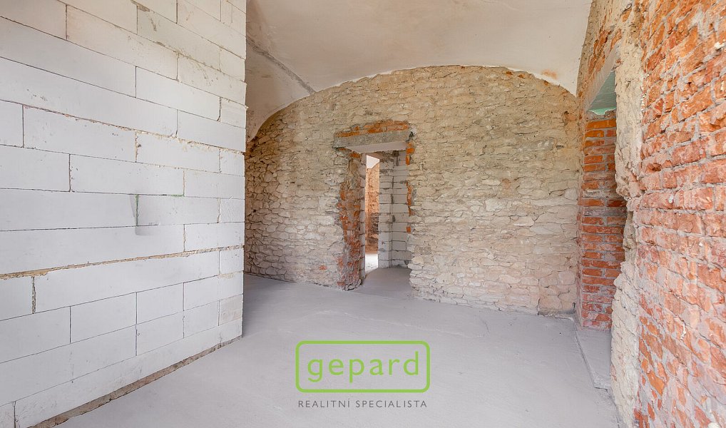 Prodej domu 388 m² s pozemkem 3 321 m², Kanina – náhled fotky 15