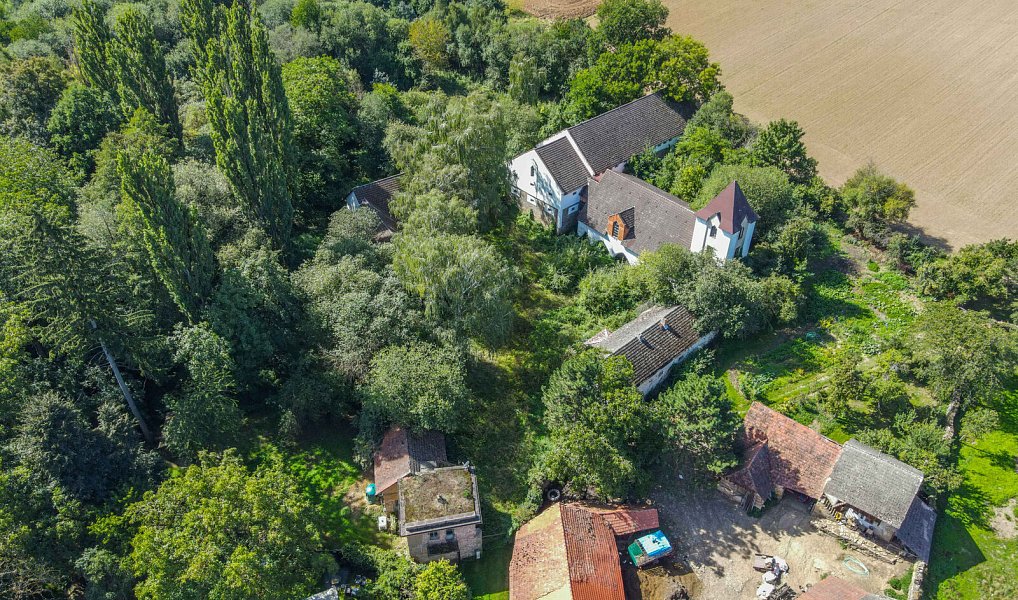 Prodej stavebního pozemku 42 137 m², Zásmuky – náhled fotky 4