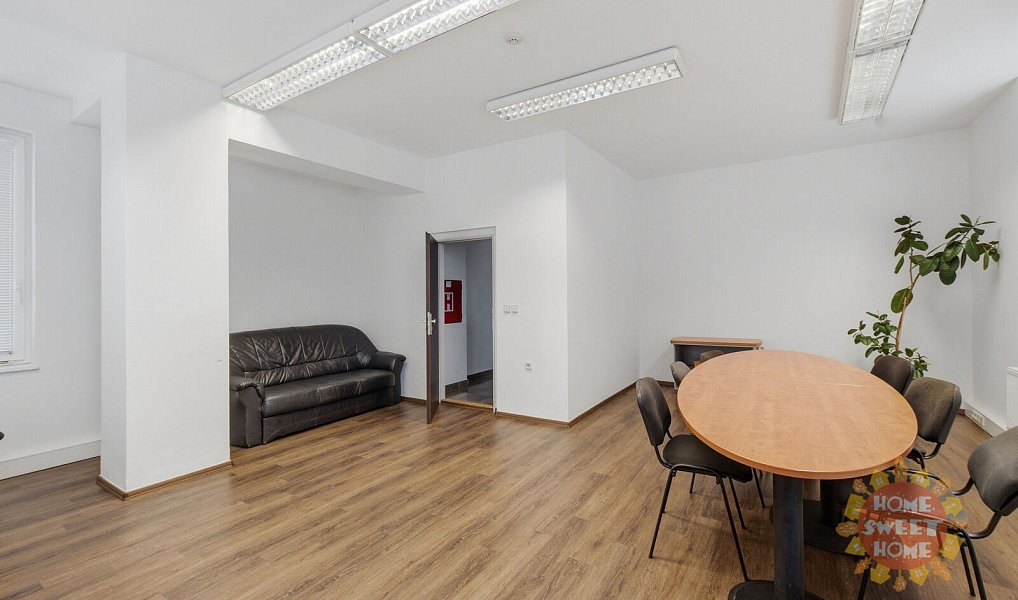Pronájem kanceláře 28 m², Praha – náhled fotky 4