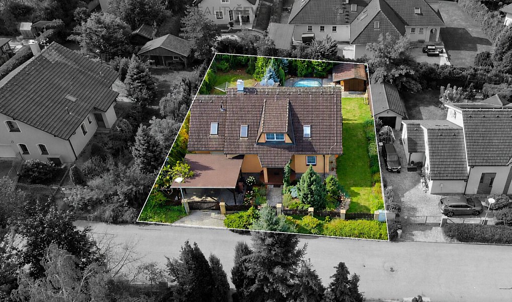 Prodej domu 241 m² s pozemkem 778 m², České Budějovice – náhled fotky 11