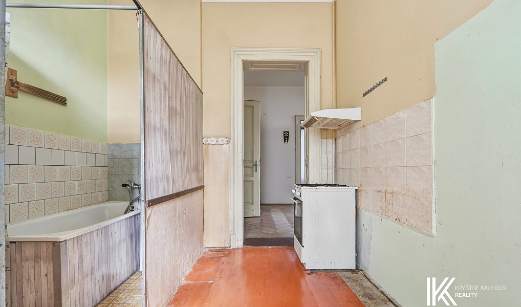 Prodej domu 260 m² s pozemkem 1 552 m², Varnsdorf – náhled fotky 32
