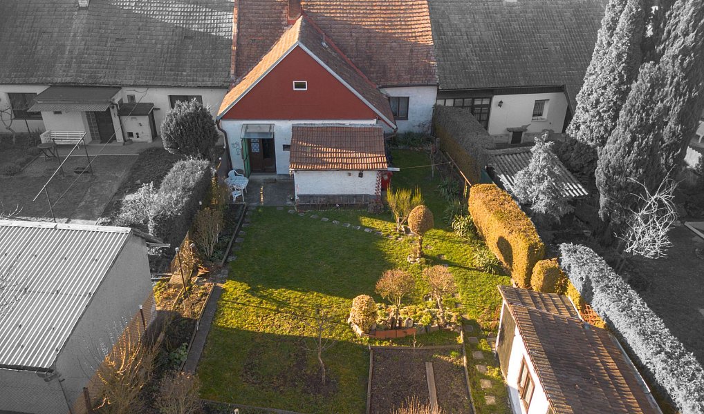 Prodej domu 120 m² s pozemkem 321 m², Žiželice – náhled fotky 22