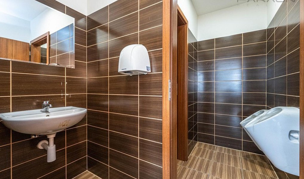 Pronájem obchodních prostor 55 m², Praha – náhled fotky 5