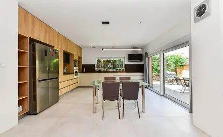 Pronájem bytu 4+1 121 m², U boroviček, Praha 6 - Řepy