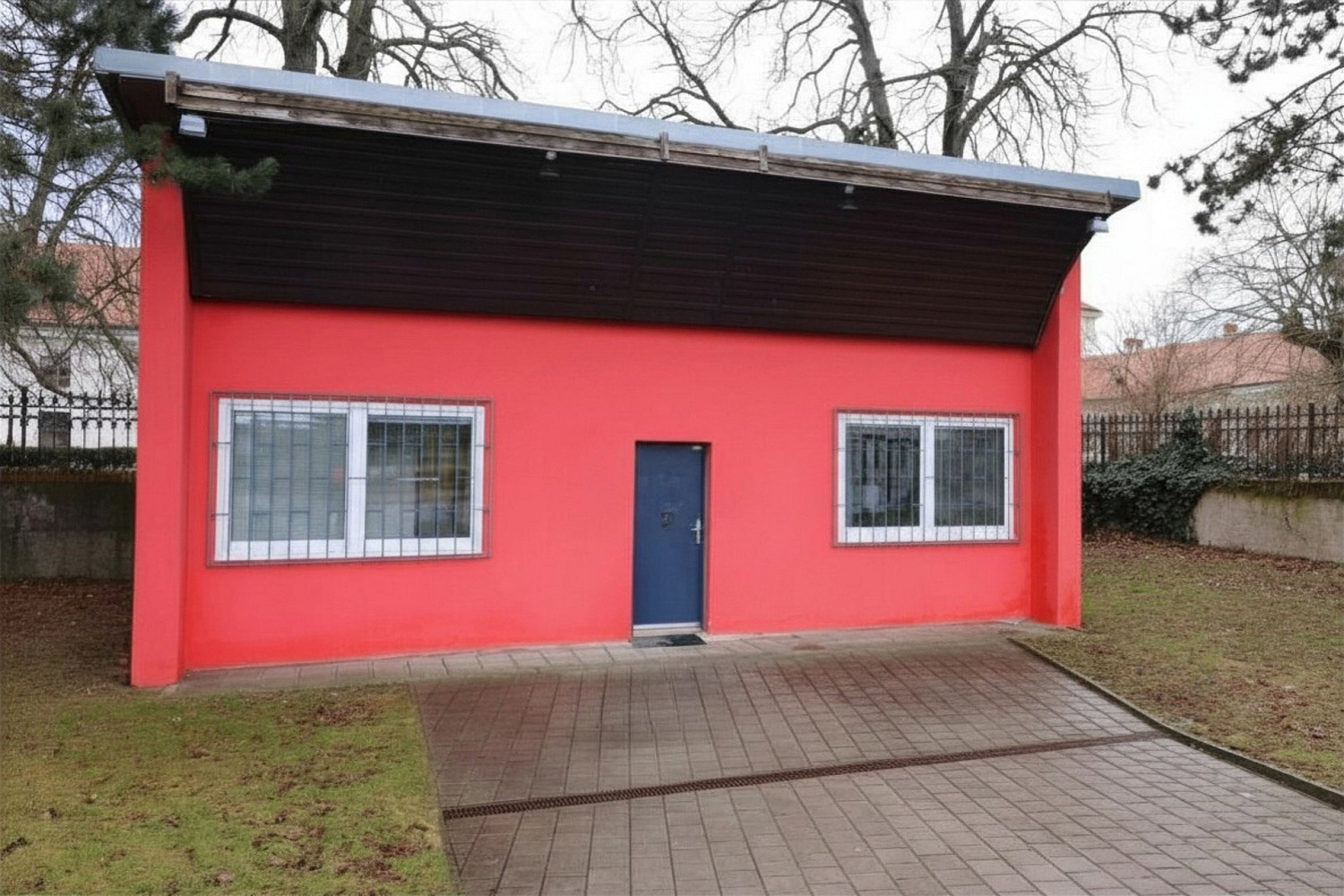 Pronájem obchodních prostor 65 m² – fotografie 2