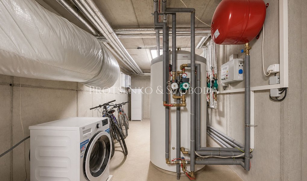 Prodej chaty/chalupy 172 m² s pozemkem 3 502 m², Heřmanice – náhled fotky 24