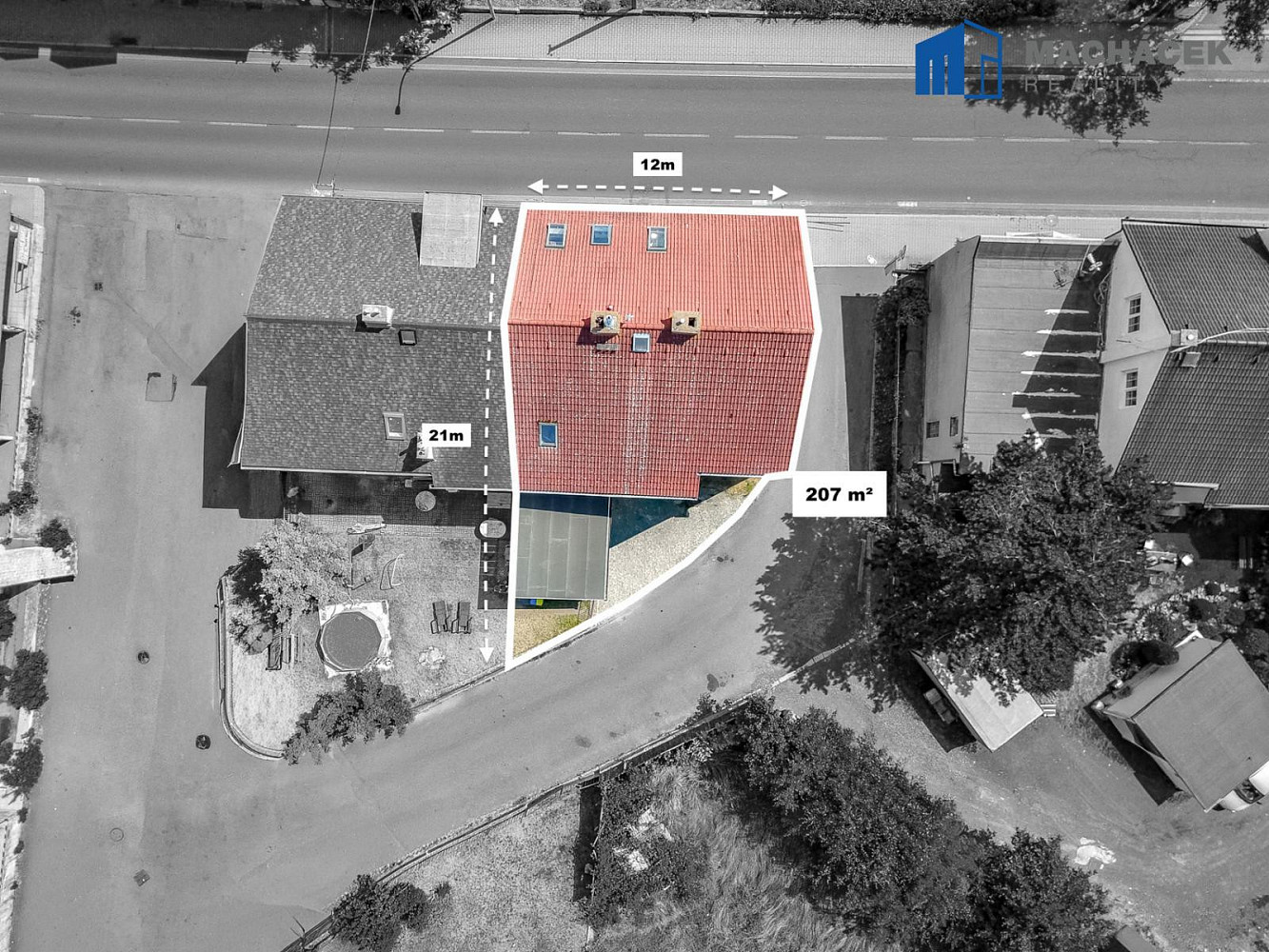 Prodej domu 350 m² s pozemkem 207 m² – fotografie 3