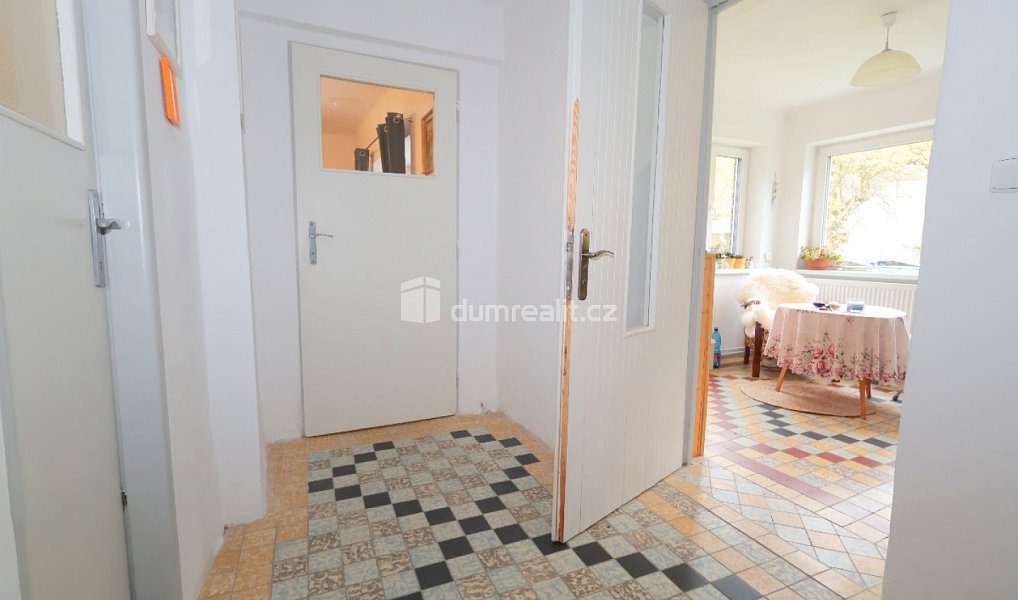 Prodej domu 112 m² s pozemkem 1 623 m², Slabčice – náhled fotky 25
