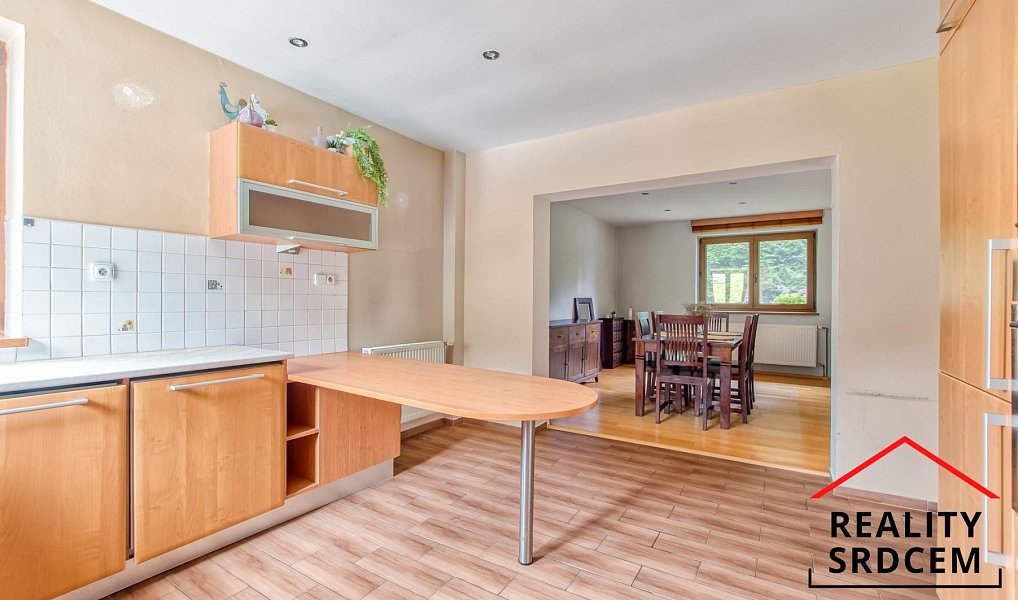 Prodej domu 170 m² s pozemkem 921 m², Bystřice – náhled fotky 6