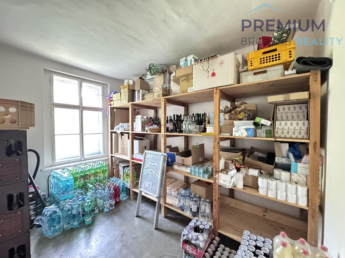 Pronájem obchodních prostor 90 m² – fotografie 3