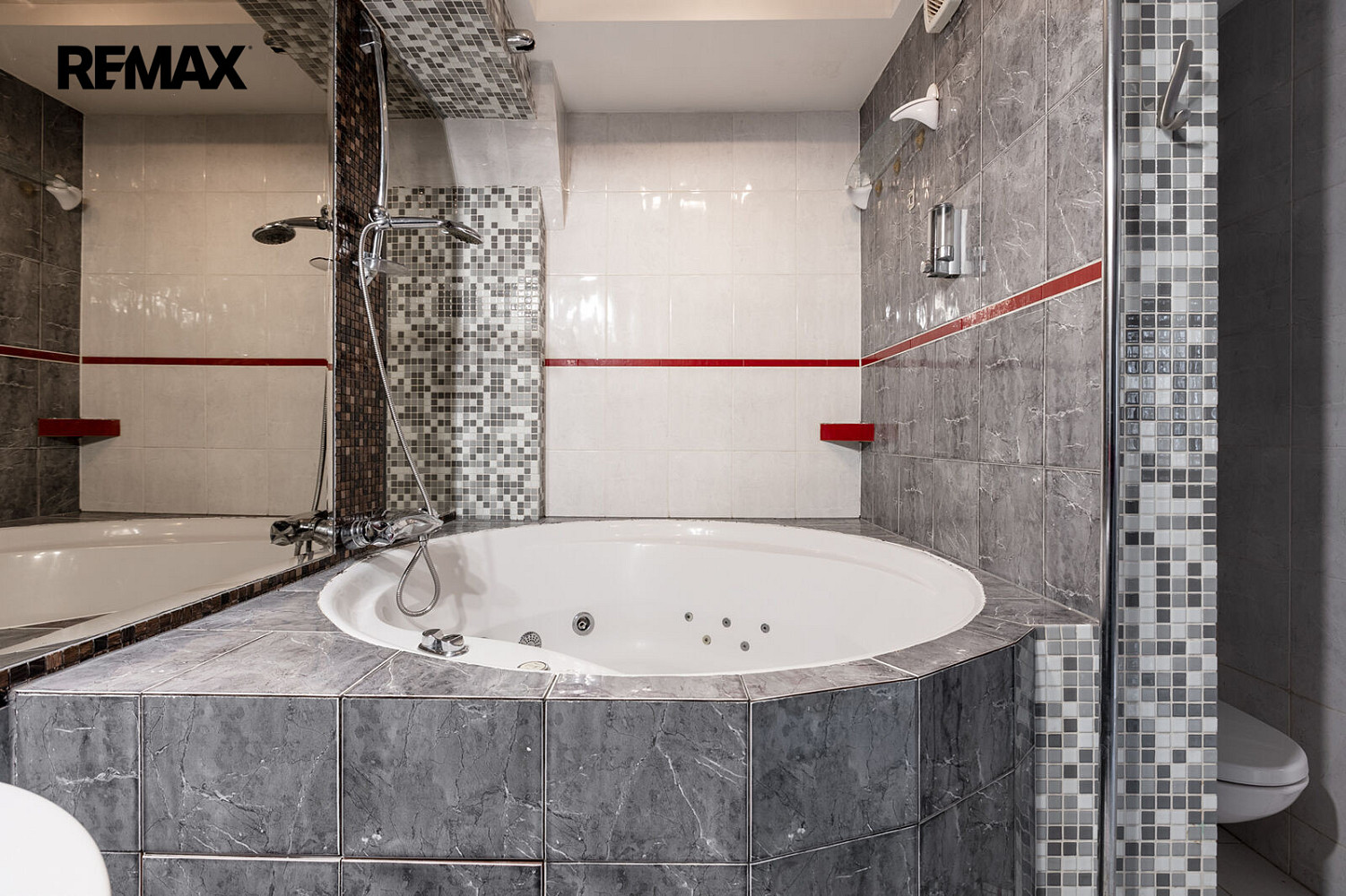 Prodej bytu 2+kk 86 m² – fotografie 4