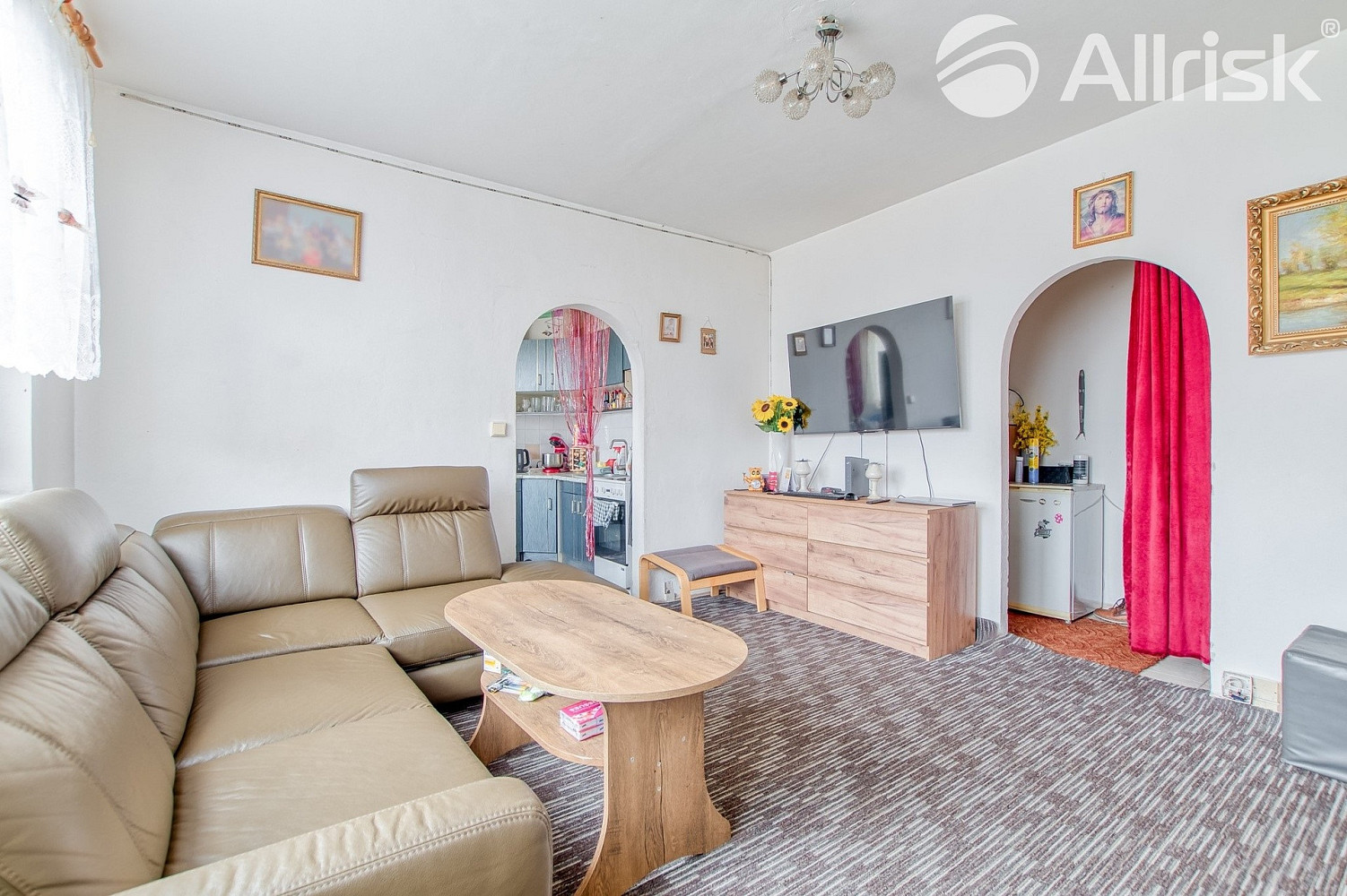 Prodej bytu 2+1 45 m² — photo 2