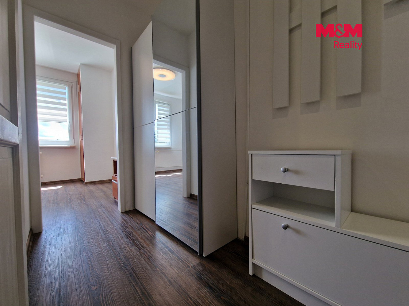 Pronájem bytu 1+1 37 m² – fotografie 3