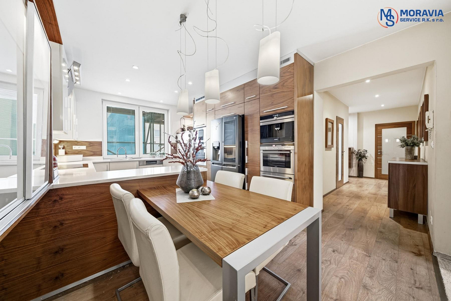 Prodej bytu 3+1 94 m² – fotografie 2
