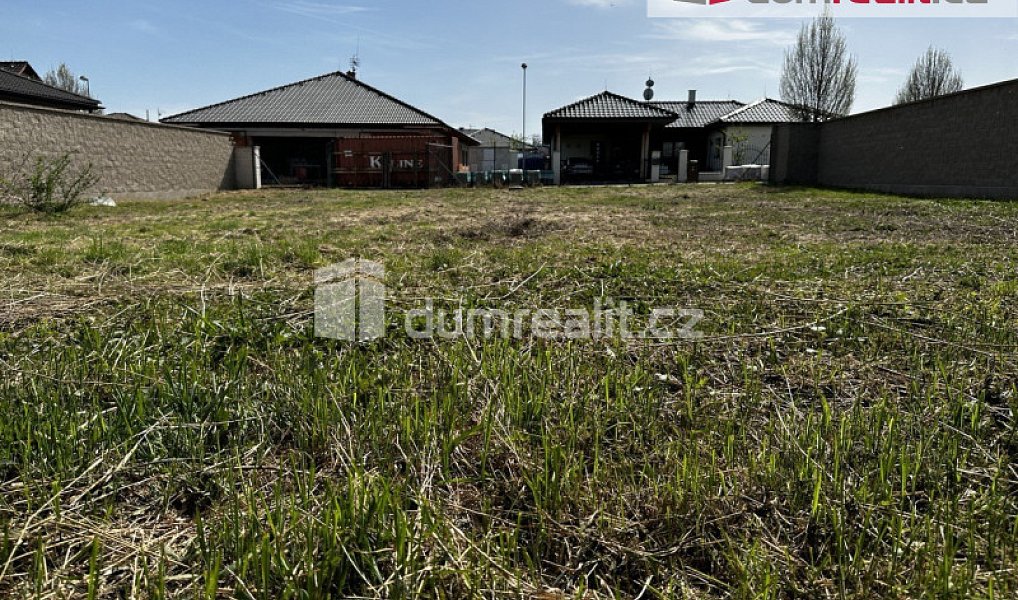 Prodej stavebního pozemku 801 m², Veleň – náhled fotky 4