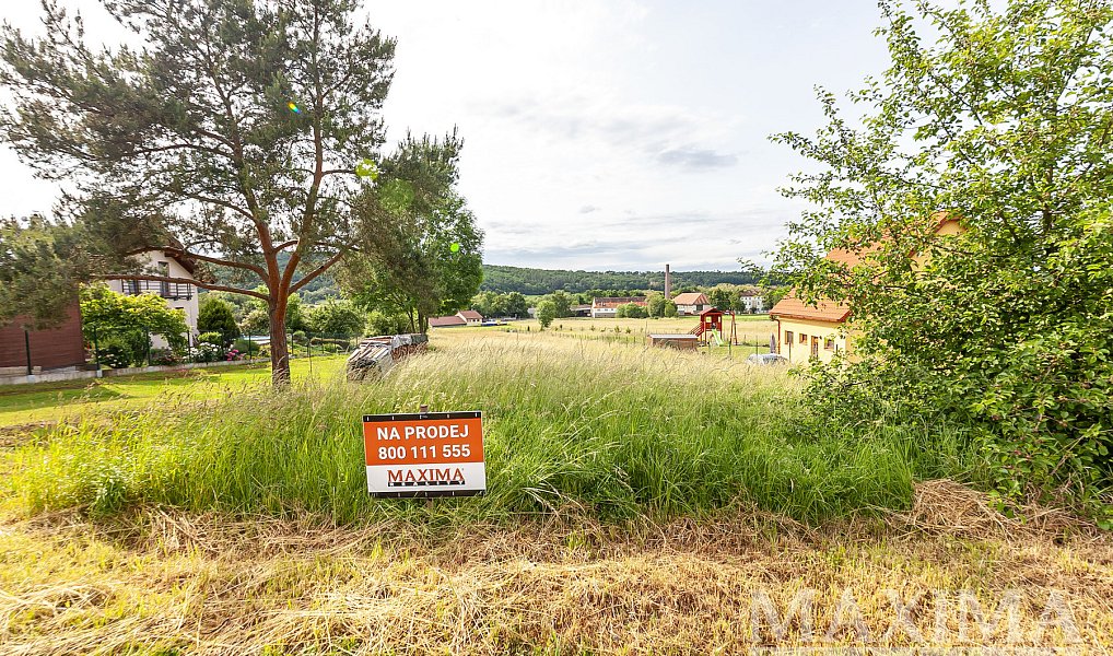 Prodej pozemku 2 625 m², Lochovice – náhled fotky 2