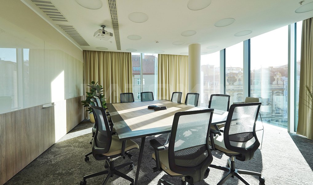 Pronájem kanceláře 763 m², Praha – náhled fotky 6