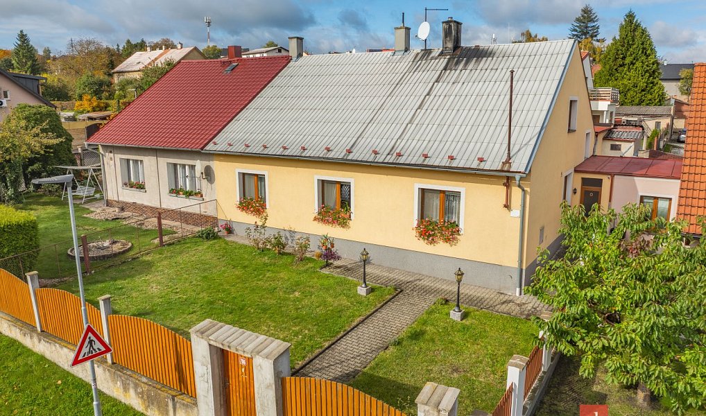 Prodej domu 161 m² s pozemkem 500 m², Libušín – náhled fotky 2