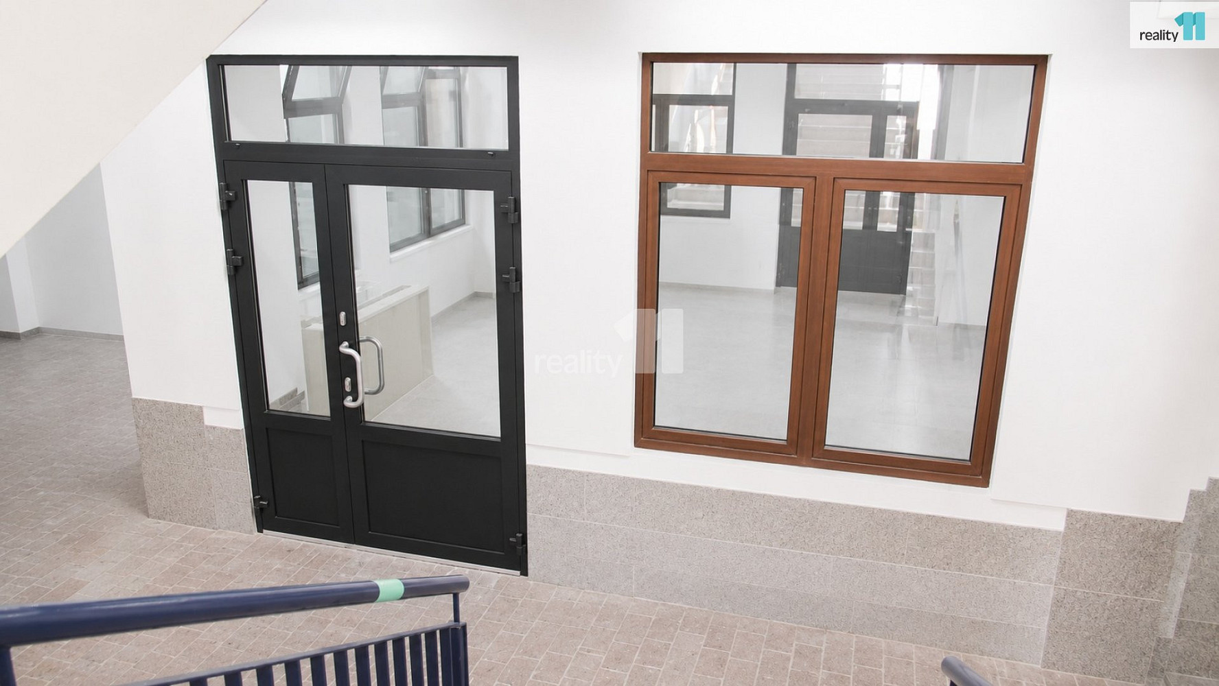 Pronájem obchodních prostor 40 m² – fotografie 4