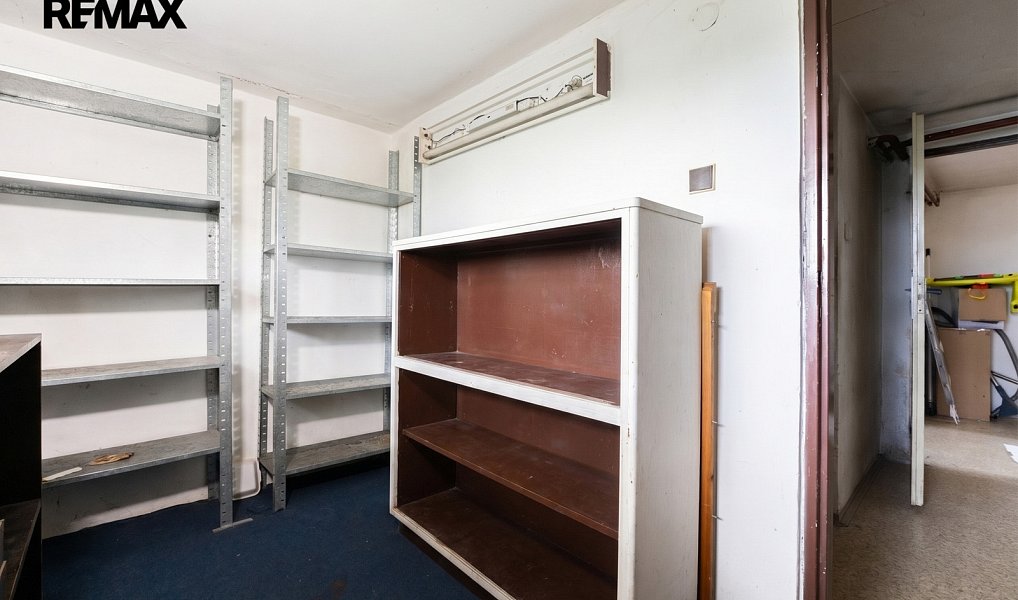 Prodej domu 225 m² s pozemkem 3 499 m², Litvínov – náhled fotky 47