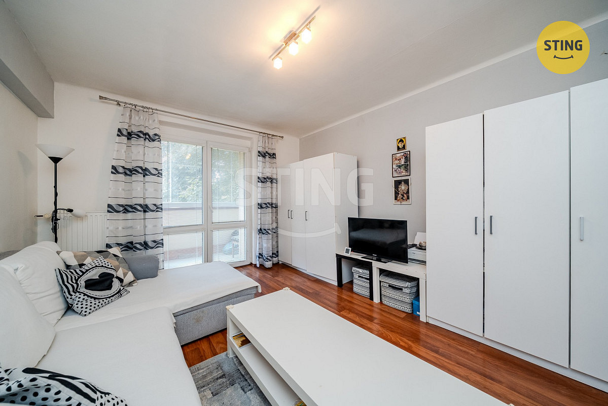 Prodej bytu 2+1 57 m² – pohled 5