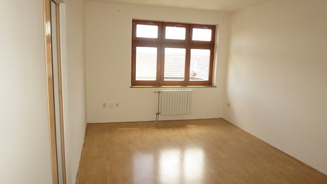 Pronájem bytu 3+1 91 m²