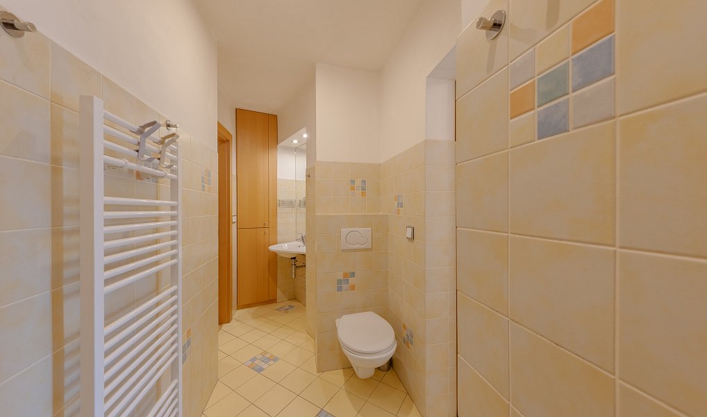Prodej domu 214 m² s pozemkem 572 m², Lipník nad Bečvou – náhled fotky 27