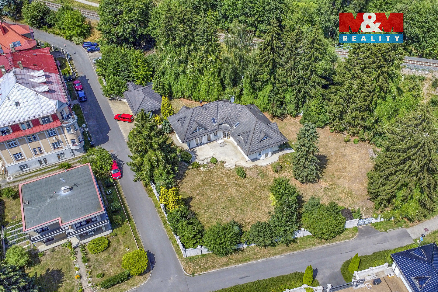 Prodej domu 232 m² s pozemkem 2 292 m² – fotografie 2