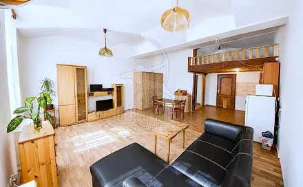 Prodej domu 454 m² s pozemkem 164 m², nám. Komenského, Kostelec nad Labem, okres Mělník